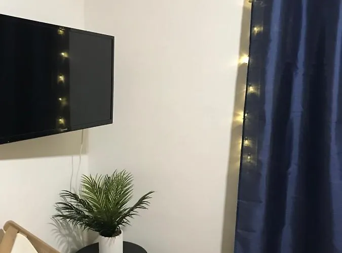 Au Coeur De Juan Les Pins Apartamento